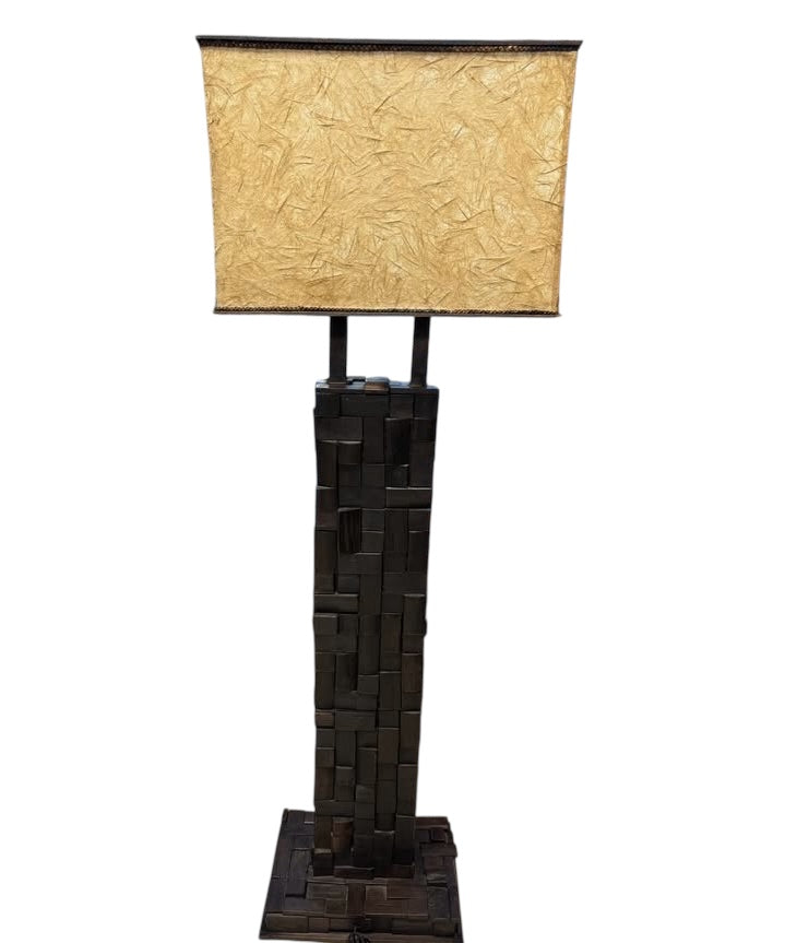 Lampe artisanale en teck