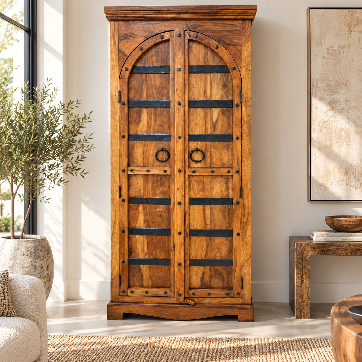 Armoire en bois de rose massif