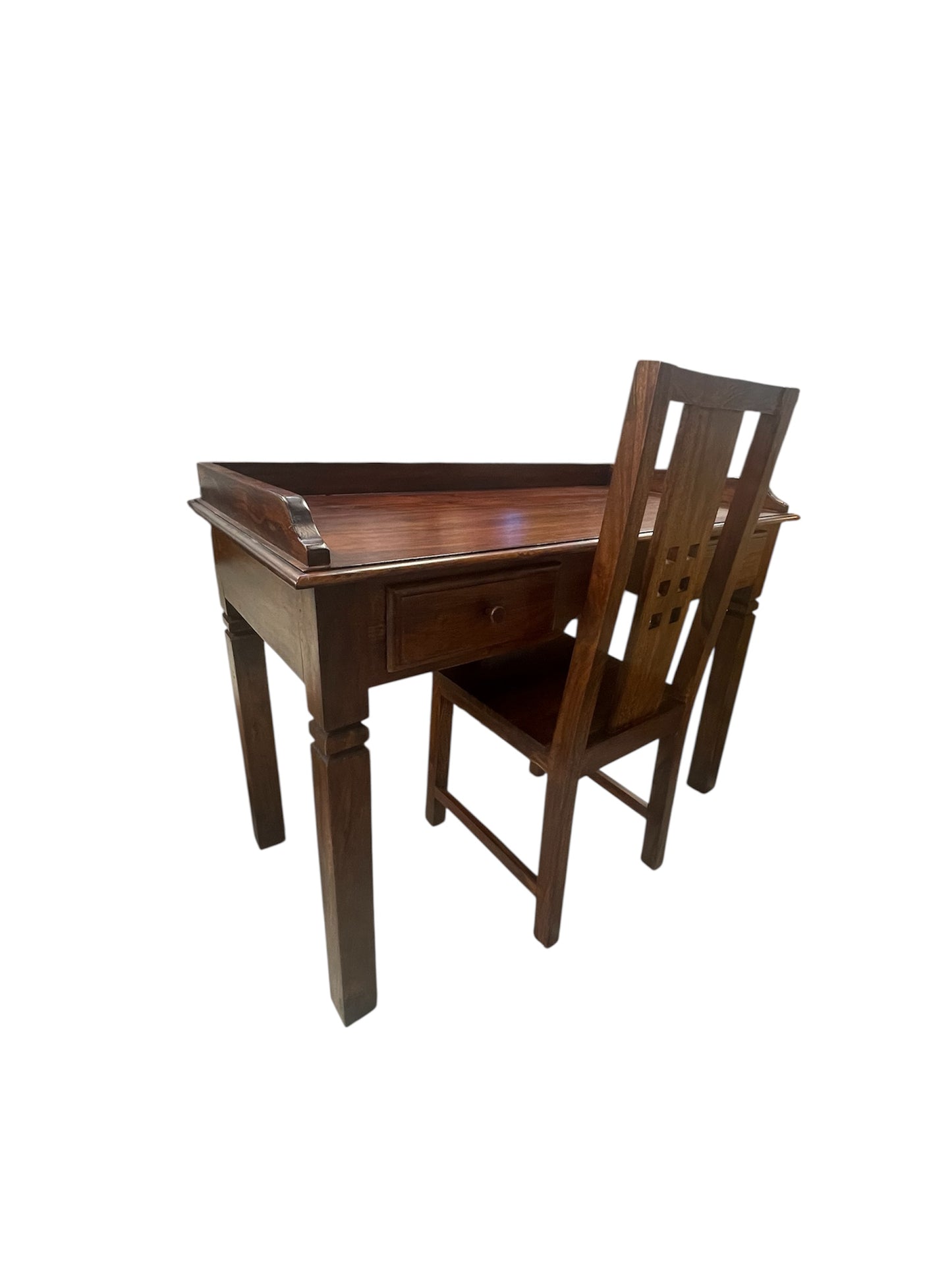 Bureau artisanal en bois d’acacia massif avec chaise— Inde